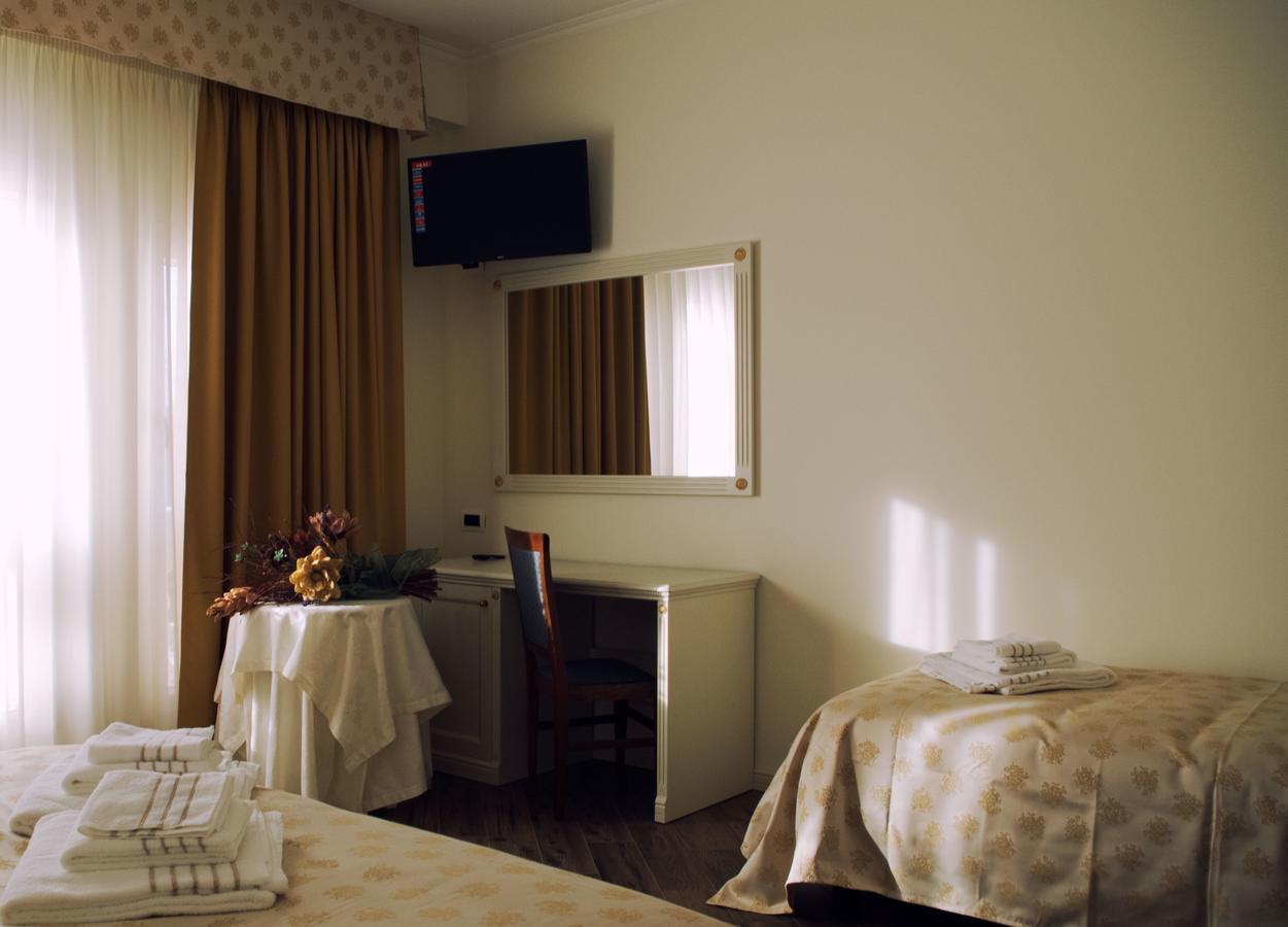 Hotel Colaiaco Anagni Buitenkant foto